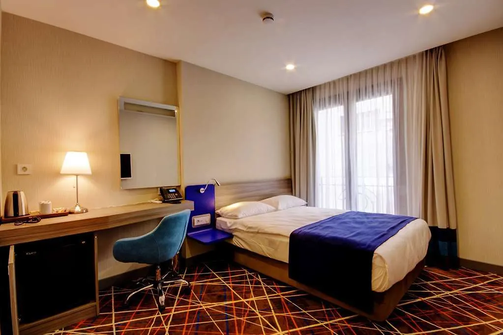 ****  Trip Bosphorus Taksim Hotel Istanbul Turkey